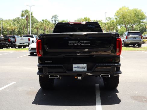 Used 2026 GMC Sierra 1500 AT4 w/ AT4 Premium Package AWD/4WD image 34