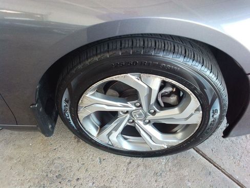 Used 2018 Honda Accord EX-L image 25