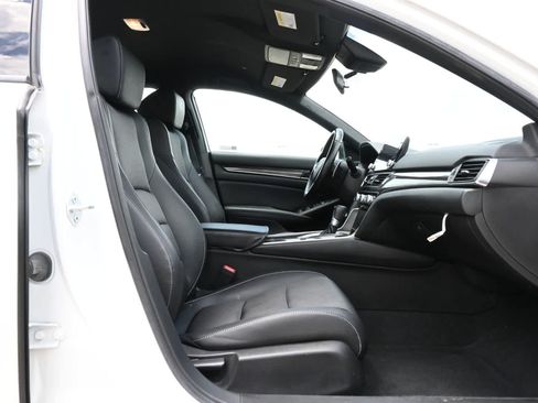 Used 2021 Honda Accord Sport image 23