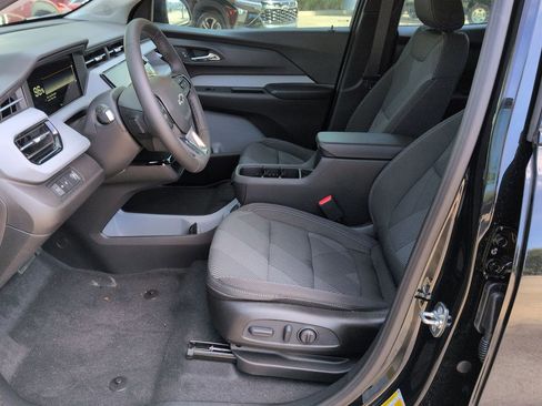 New 2027 Chevrolet Bolt LT w/ Comfort Package FWD image 19