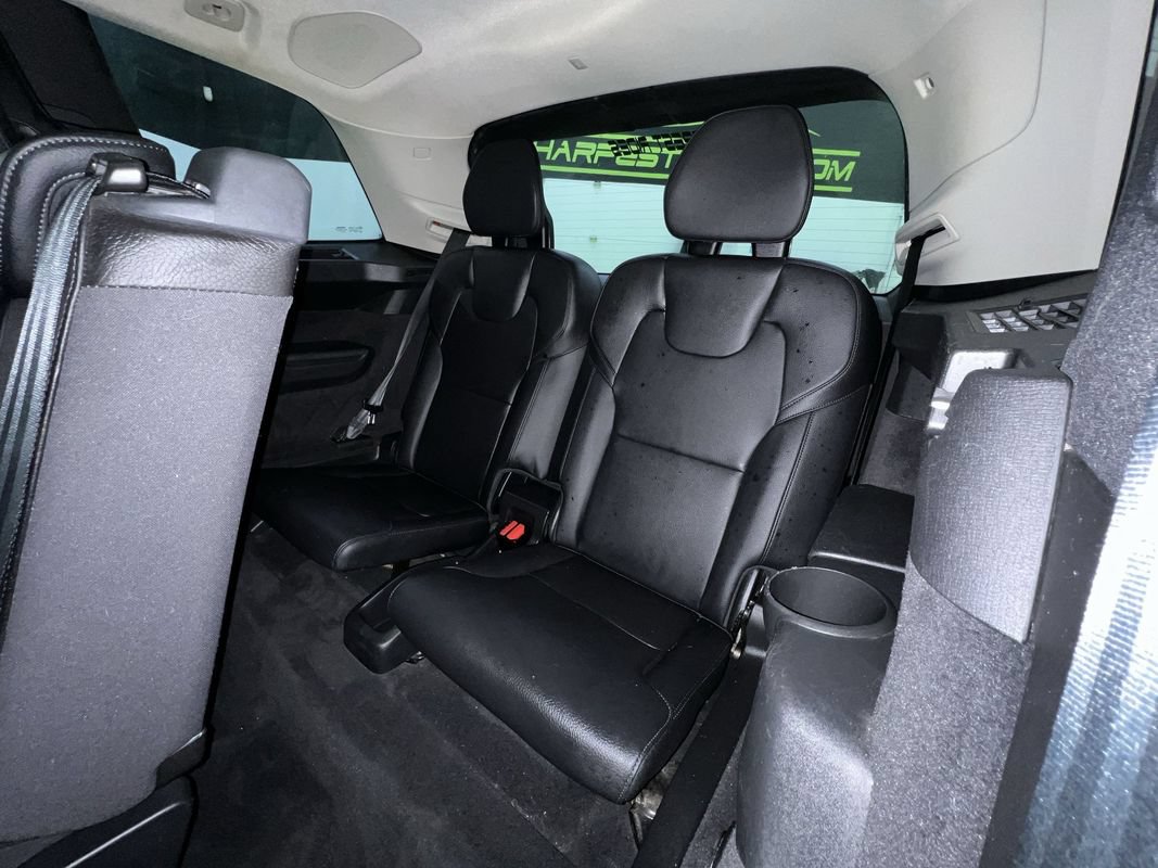 Used 2017 Volvo XC90 T6 Momentum w/ Momentum Plus Package AWD/4WD image 27