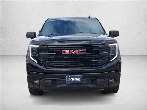 Used 2023 GMC Sierra 1500 Elevation w/ Preferred Package image 2
