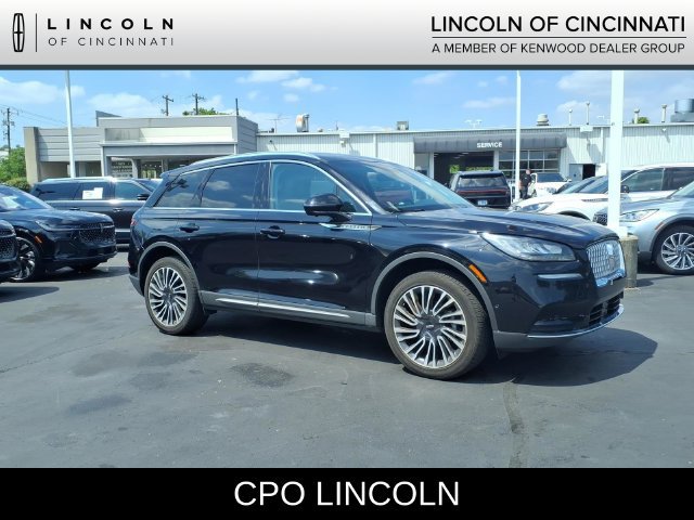 Used 2022 Lincoln Corsair Reserve w/ Towing Package AWD/4WD image 1