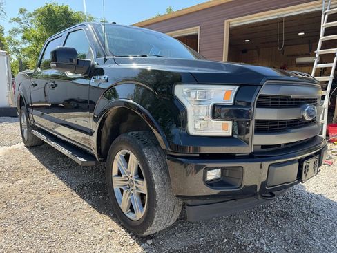 Used 2017 Ford F150 Lariat w/ Equipment Group 502A Luxury AWD/4WD image 2