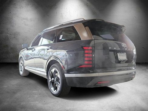 New 2026 Hyundai Palisade Limited FWD image 4