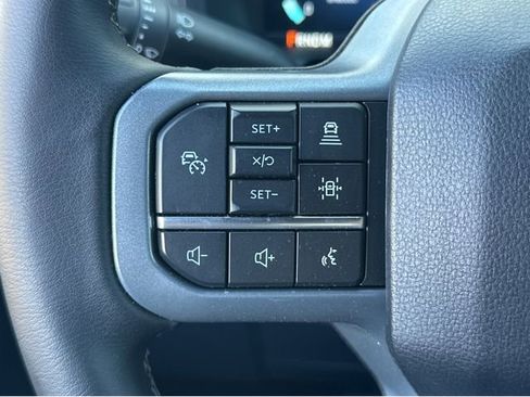 Used 2025 Ford F150 XLT w/ Equipment Group 302A MID image 26