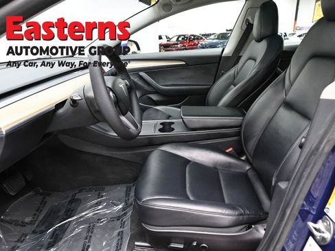 Used 2022 Tesla Model 3 Standard Range RWD image 14