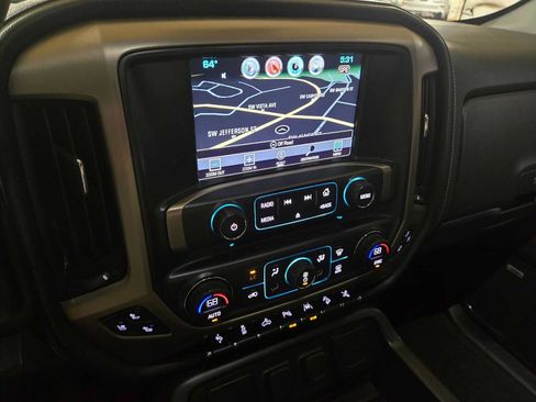 Used 2017 GMC Sierra 1500 Denali w/ Denali Ultimate Package AWD/4WD image 29