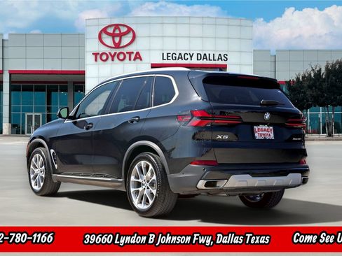 Used 2025 BMW X5 xDrive40i AWD/4WD image 7
