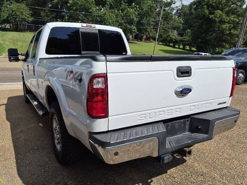 Used 2015 Ford F250 XLT w/ XLT Value Package AWD/4WD image 4