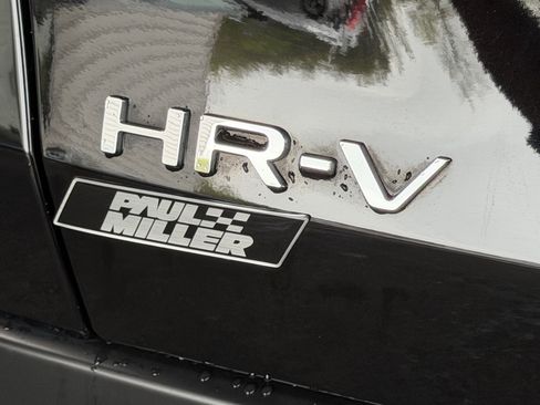 Used 2023 Honda HR-V Sport image 27