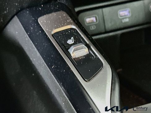 Certified 2021 Kia Sorento S AWD/4WD image 19