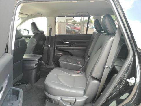 Used 2024 Toyota Grand Highlander FWD image 20