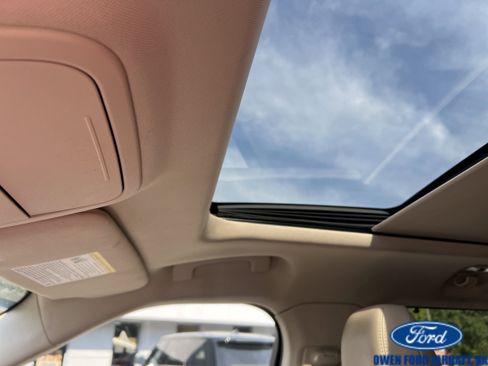 Certified 2020 Ford Explorer Limited RWD image 11