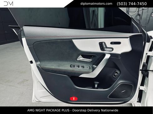 Used 2025 Mercedes-Benz CLA 35 AMG 4MATIC image 25
