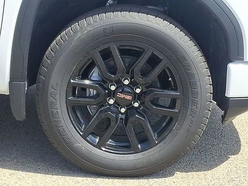 New 2026 GMC Sierra 1500 Elevation w/ Elevation Premium Package AWD/4WD image 8