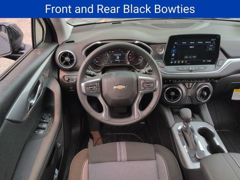 New 2026 Chevrolet Blazer LT w/ Convenience Package AWD/4WD image 10