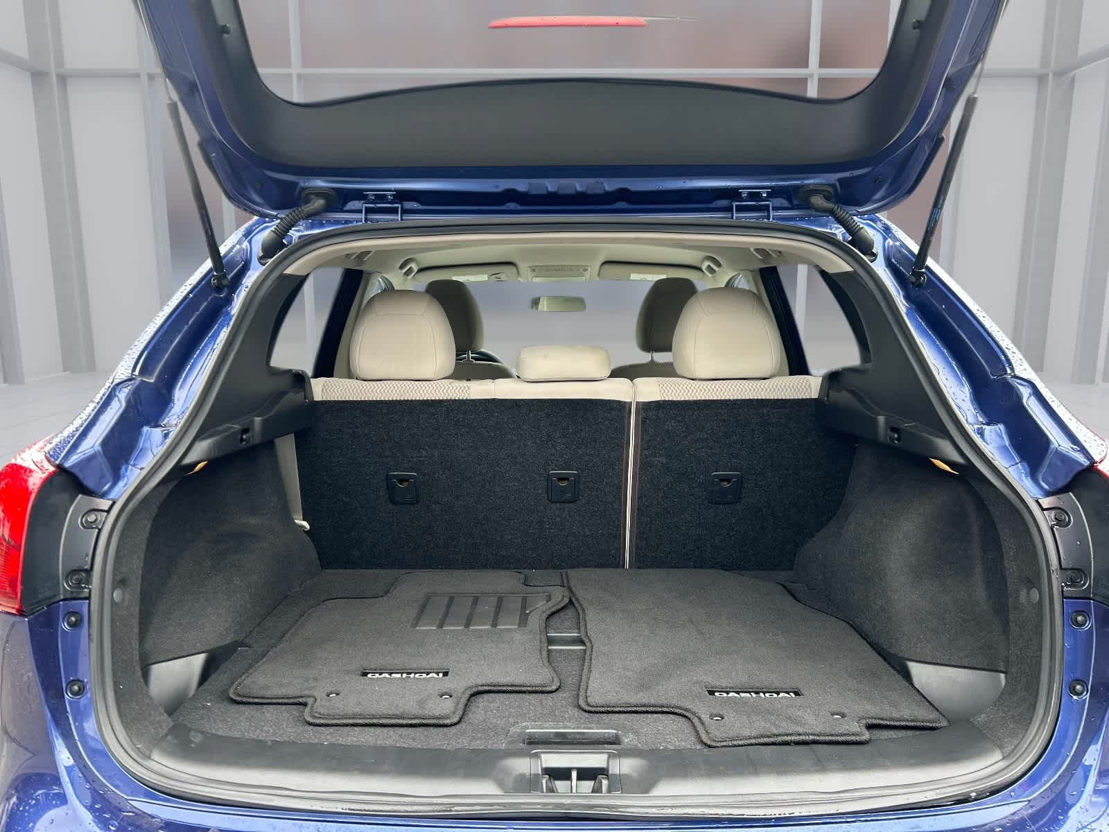 Used 2019 Nissan Rogue Sport SV AWD/4WD image 17