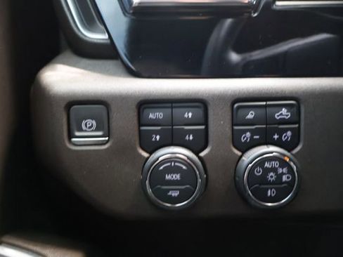 Used 2024 Chevrolet Silverado 2500 LT w/ Texas Edition AWD/4WD image 16