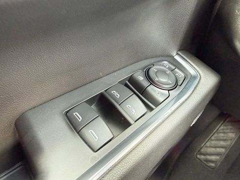 Used 2024 Chevrolet Silverado 1500 LTZ AWD/4WD image 24