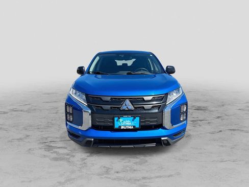 Used 2025 Mitsubishi Outlander Sport LE AWD/4WD image 4