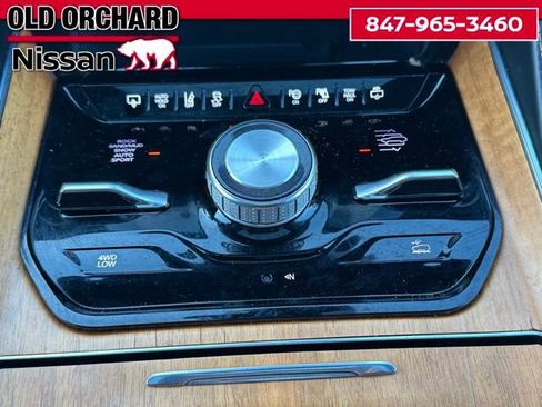 Used 2022 Jeep Grand Wagoneer Series III w/ Rear Seat Video Group 1 image 21