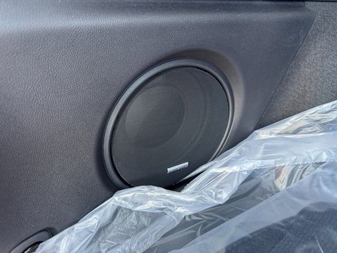 New 2025 Subaru Outback Touring XT w/ Popular Package #2 image 14