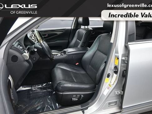 Used 2013 Lexus LS 460 w/ Comfort Pkg RWD image 20