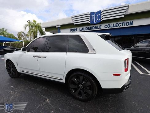 Used 2019 Rolls-Royce Cullinan image 6
