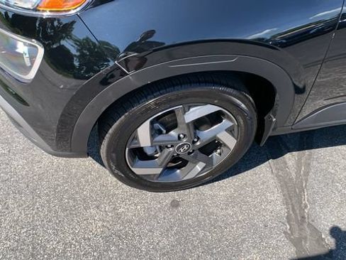 Certified 2026 Hyundai Venue SEL FWD image 25