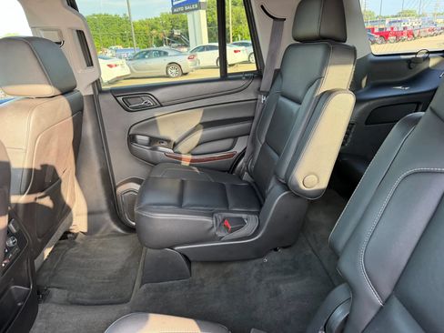 Used 2015 GMC Yukon SLT RWD image 44