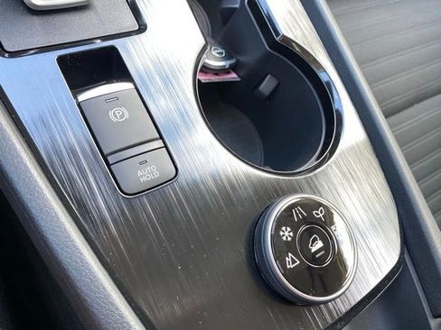 New 2026 Nissan Rogue SV AWD/4WD image 18
