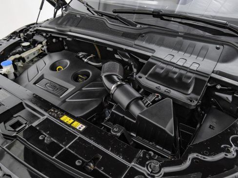 Used 2017 Land Rover Range Rover Evoque SE Premium image 47