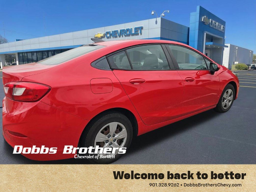 Used 2018 Chevrolet Cruze LS FWD image 8