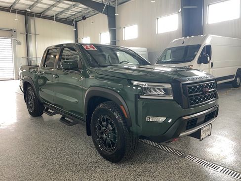 Used 2024 Nissan Frontier PRO-4X w/ Pro Premium Package AWD/4WD image 2
