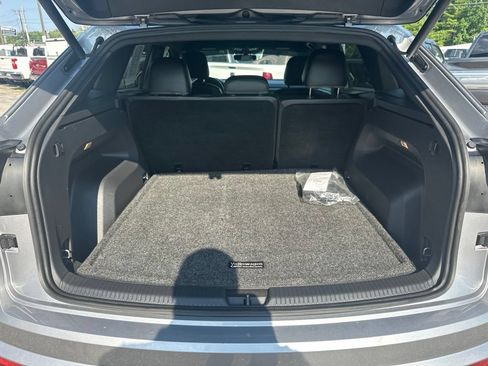 Used 2021 Volkswagen Atlas Cross Sport SE AWD/4WD image 27