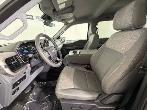 Used 2022 Ford F150 XLT w/ XTR Package AWD/4WD image 13