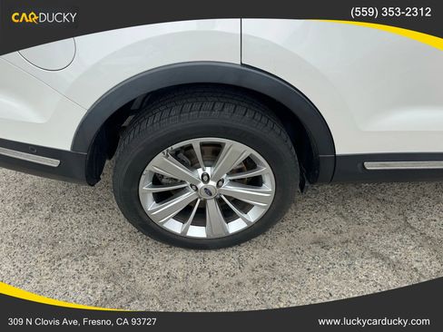 Used 2018 Ford Explorer Limited w/ Equipment Group 301A image 29