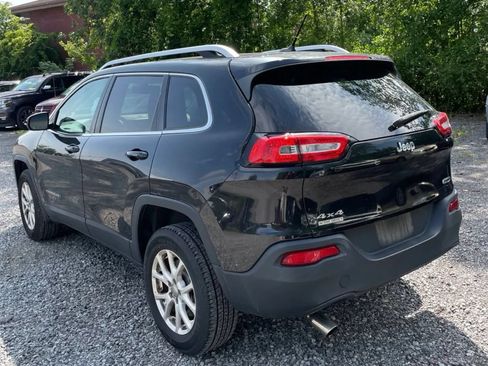Used 2014 Jeep Cherokee Latitude w/ Cold Weather Group AWD/4WD image 19