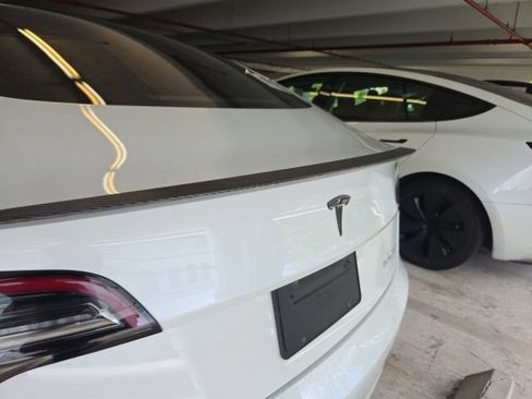 Used 2022 Tesla Model 3 Performance AWD/4WD image 8