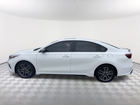 Used 2023 Kia Forte GT-Line w/ GT-Line Premium Package image 9