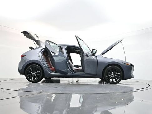 New 2026 MAZDA MAZDA3 Carbon AWD/4WD image 32