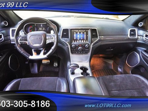 Used 2015 Jeep Grand Cherokee SRT w/ Luxury Group II AWD/4WD image 2