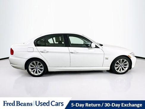Used 2011 BMW 328i xDrive Sedan image 9