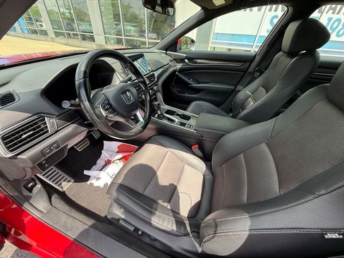 Used 2020 Honda Accord Sport image 14