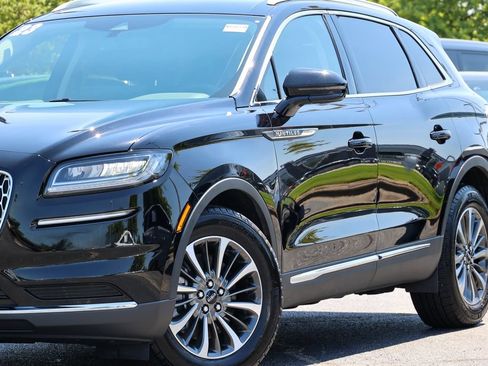 Certified 2023 Lincoln Nautilus AWD w/ Premium Package image 13