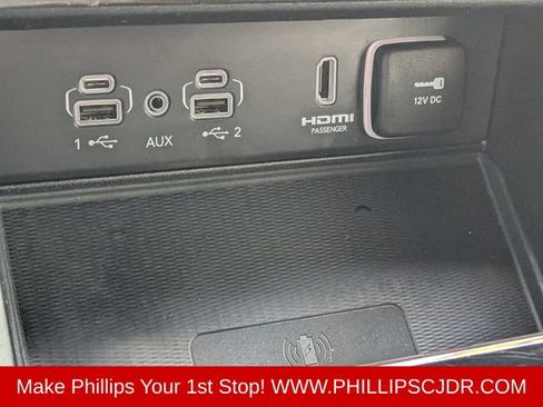 Used 2023 Jeep Grand Cherokee Summit w/ Adv Protech Group IV AWD/4WD image 22