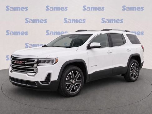 Used 2023 GMC Acadia SLT w/ Technology Package FWD image 2