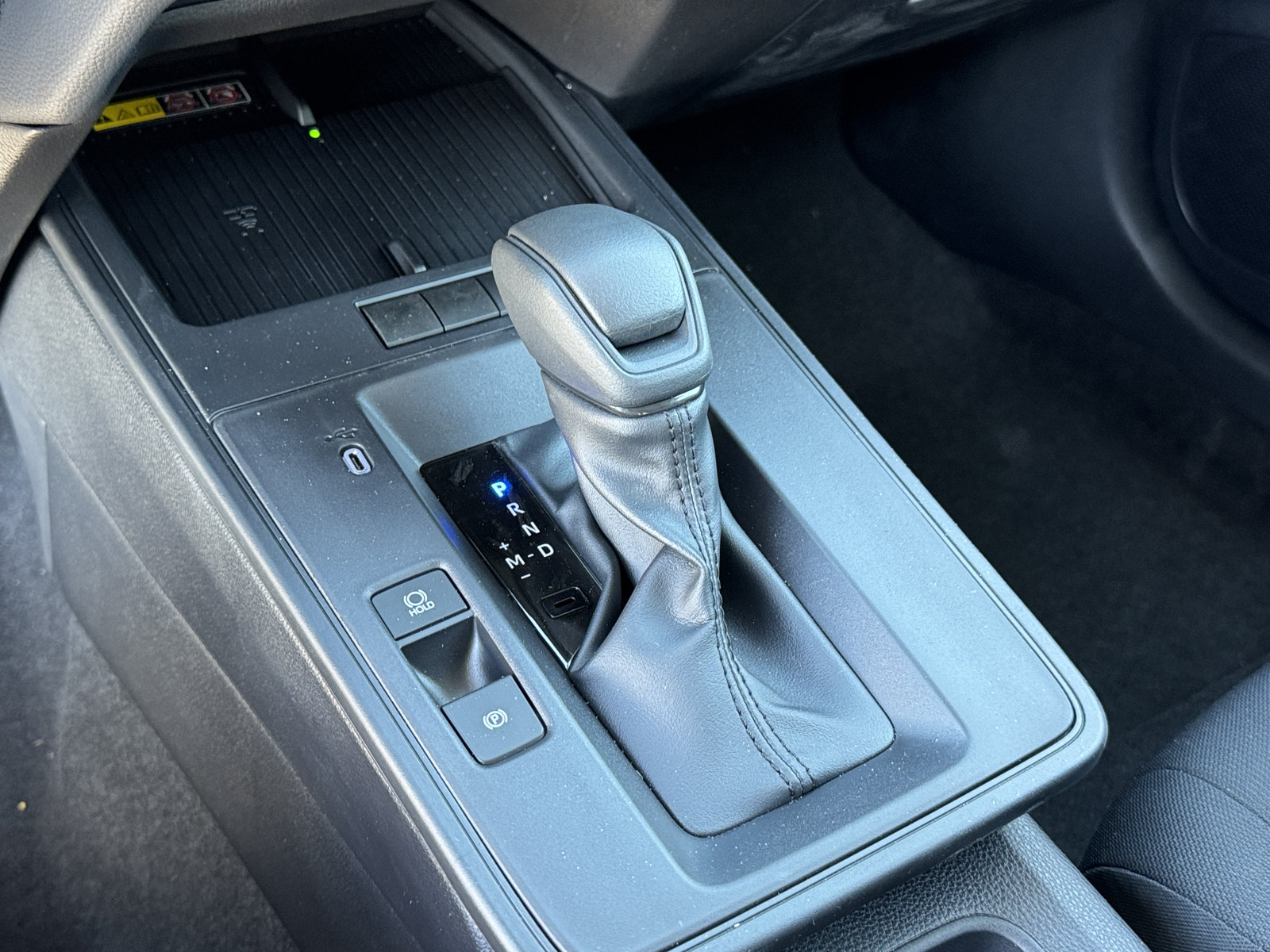 New 2026 Toyota Corolla Cross LE w/ Moonroof Package FWD image 19