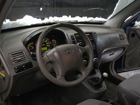 Used 2006 Hyundai Tucson GL image 23